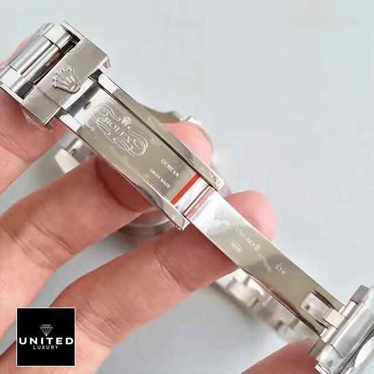 Rolex Perpetual 116200 Replica 4 Rolex Datejust 36 Perpetual 116200 Oyster Bracelet Replica open fold clasp on the Rolex Logo