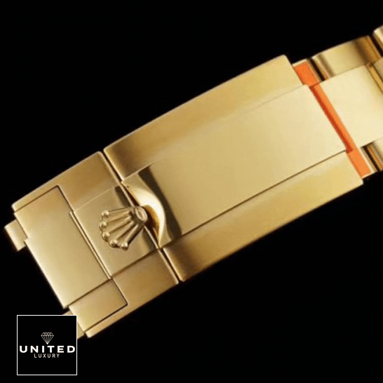 Rolex Daytona Cosmograph Yellow Gold Dial 116528 Oyster Replica 4 Rolex Daytona Yellow Gold Bracelet Fold Clasp on the Rolex Logo 116508-0013 Replica