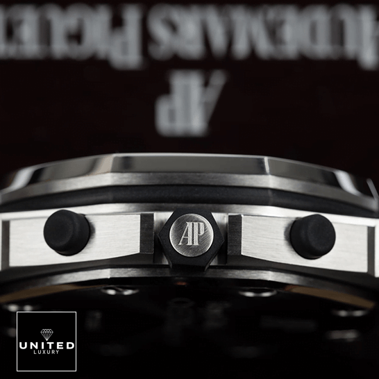 AP Safari Replica 7 Audemars Piguet Royal Oak Steel Case Replica crown / push button