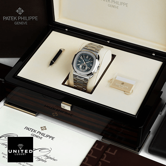 Patek Nautilus Blue Silver Replica 6 Patek Philippe Blue Dial Steel 5980-1A-001 Replica on the box