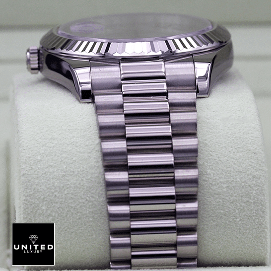 Rolex Day-Date 218239-0041 V6 White Roman Dial Replica 9 rolex-day-date218239-0041-replica-whitegold