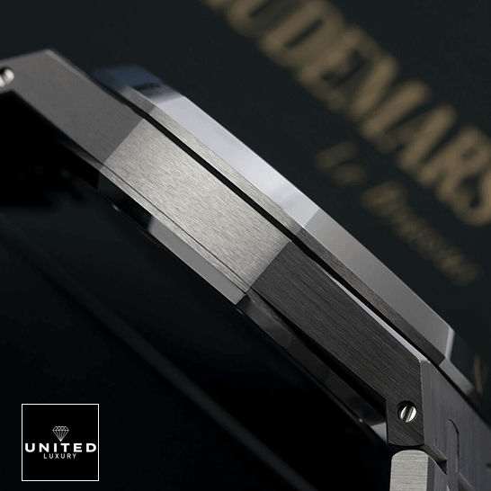 Ap 15500 Replica 7 audemars-piguet-royal-oak-15500ST.OO_.1220ST.04-replica-leftside