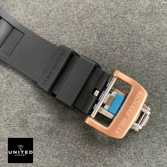 Richard Mille F1 Replica 4 Richard Mille RM011 Romain Lotus F1 Rose Gold Clasp Replica grey background