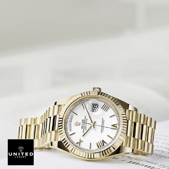 Rolex Diagonal Replica 2 Rolex Day-Date 40 228238 Replica on the book