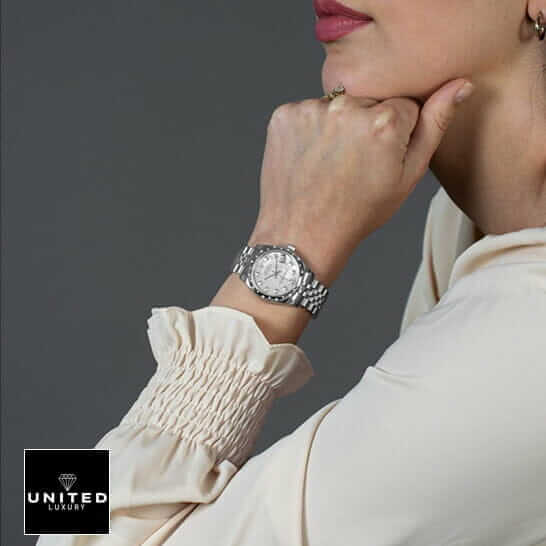 Ladies Datejust 31MM Replica 3 Rolex Datejust 178344 Mother Pearl Diamond Dial Replica on the women wrist