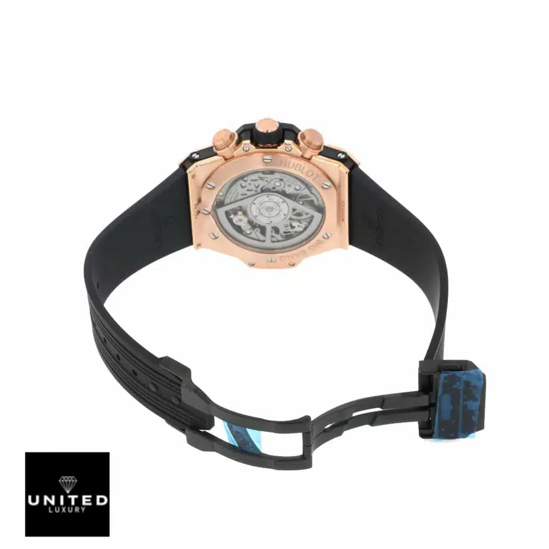 Hublot Rose Gold Replica 4 The Hublot Big Bang King Gold 441.OX.1180.RX Black Rubber Bracelet Open Clasp