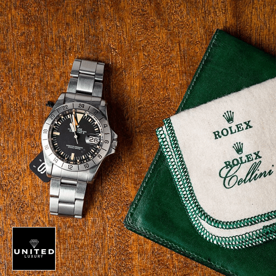 Rolex Explorer II 1655 (Antique) Black Dial WARO025 Oyster Replica 6 Rolex Explorer II 1655 (Antique) WARO025 Oyster Bracelet Replica on the table
