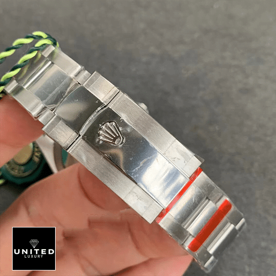 Rolex Perpetual 116200 Replica 5 Rolex Datejust 36 Perpetual 116200 Oyster Bracelet Replica fold clasp on the Rolex Logo