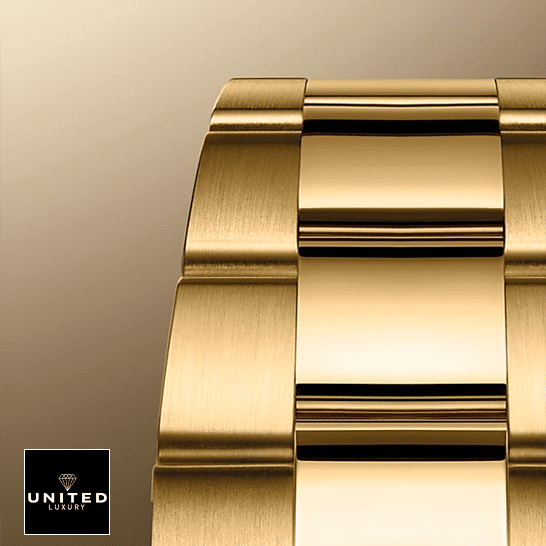 Rolex Oyster Perpetual Gmt-Master Replica 6 Rolex GMT-Master II 116718LN Yellow Gold Oyster Replica