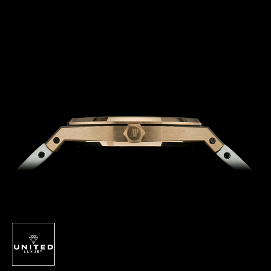 Audemars Piguet Royal Oak 67540OK.ZZ.D010CA.01 Replica 3 Audemars Piguet Gold Case 2714 Replica black background side view & crown