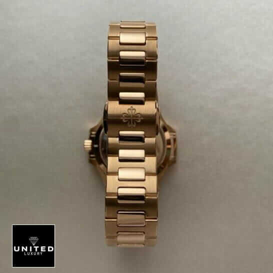 Patek Philippe Nautilus Rose Gold Replica 5 Patek Philippe Geneve7118-1200r-010 Gold Bracelet Replica closed clasp