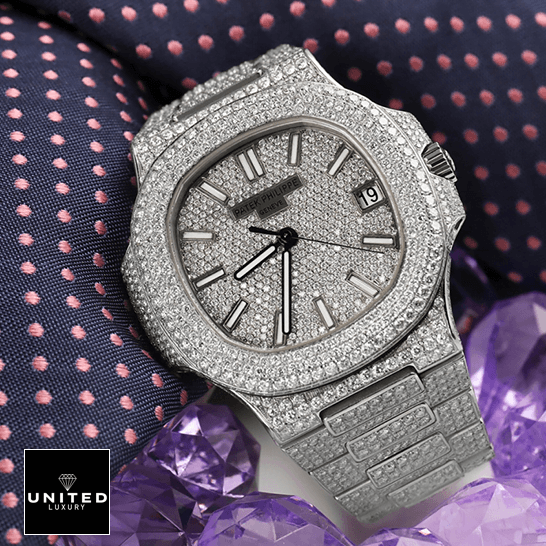 Patek Iced Out 5719/10G-010 Replica 1 patek philippe nautilus jumbo white dial 5719 10G 010 iced out replica front three