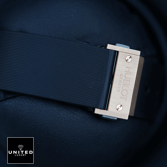 Hublot Geneve BigBang Replica 8 Hublot Big Bang Blue Rubber Bracelet Steel Case Replica blue background