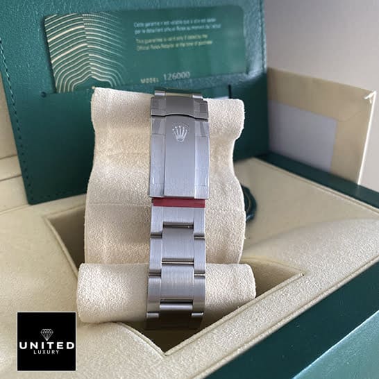 Rolex Perpetual Pink 124300 Replica 1 Rolex Oyster Perpetual 124300 Replica Stainless Steel Oyster Bracelet on the Rolex Logo