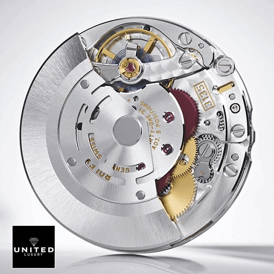 Rolex Submariner Hulk 116610LV Green Dial Replica 5 Rolex Submariner Hulk 116610LV S.Steel Caliber 3135 Replica