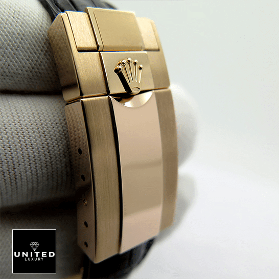 Rolex Cosmograph Daytona White Dial 116515LN-0003 Replica 4 Rolex Cosmograph Daytona 116515LN-0003 Fold Clasp on the Rolex Logo Replica