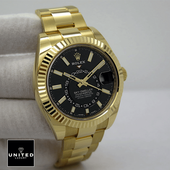 Rolex Sky-Dweller Gold Replica 2 Rolex Sky-Dweller Black Dial Yellow Gold 326938-0004 Replica