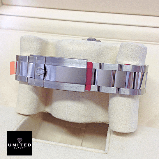 Rolex 116719BLRO Replica 6 Rolex GMT-Master II 116719BLRO Replica Oyster Bracelet Fold Clasp on the Rolex Logo