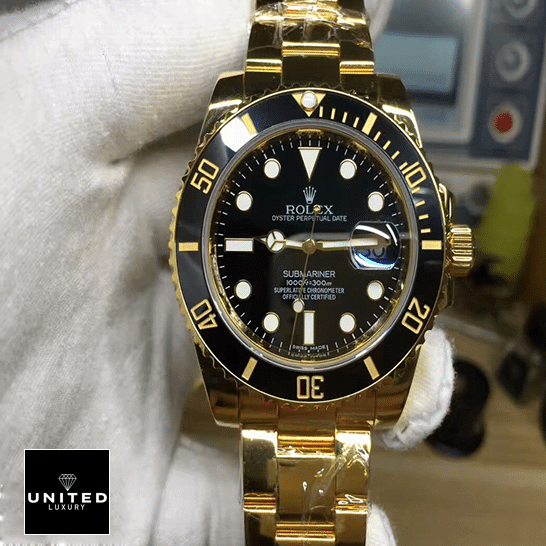 Rolex Submariner Black Replica 5 rolex_submariner_black_dial_116618LN_oyster_replica_gold_unitedluxurynet-1