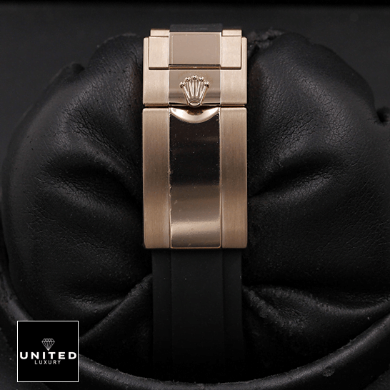 Rolex Perpetual Yacht-Master Gem-Set Bezel 116695 SATS Replica 3 Rolex 116696 Stainless Steel Clasp Replica rolex logo on the clasp