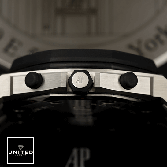 Audemars Piguet New York Replica Watch 4 Audemars Piguet Royal Oak 26298SK.OO_.D101CR.01 Steel Case Replica crown / push button