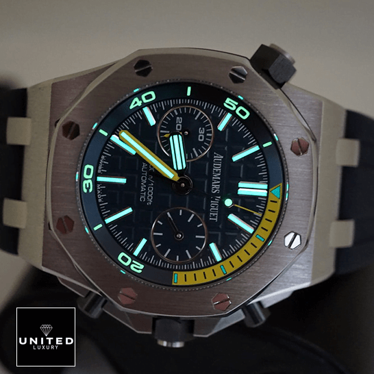 AP Diver Replica 3 audemarspiguet-royaloakoffshore-26703ST.OO_.A027CA.01-replica-rightside