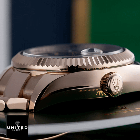 Rolex Sky-Dweller 326935-0007 SRO Automatic Everose Rhodium Dial Oyster Replica 6 Rolex Sky-Dweller 326935-0007 Rose Gold Case & Crown Pusher Replica