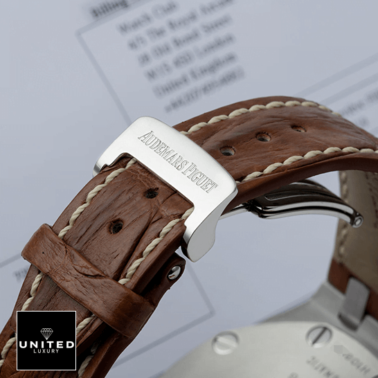 AP Safari Replica 8 Audemars Piguet Royal Oak Leather Brwon Bracelet Rpelica steel opened claps